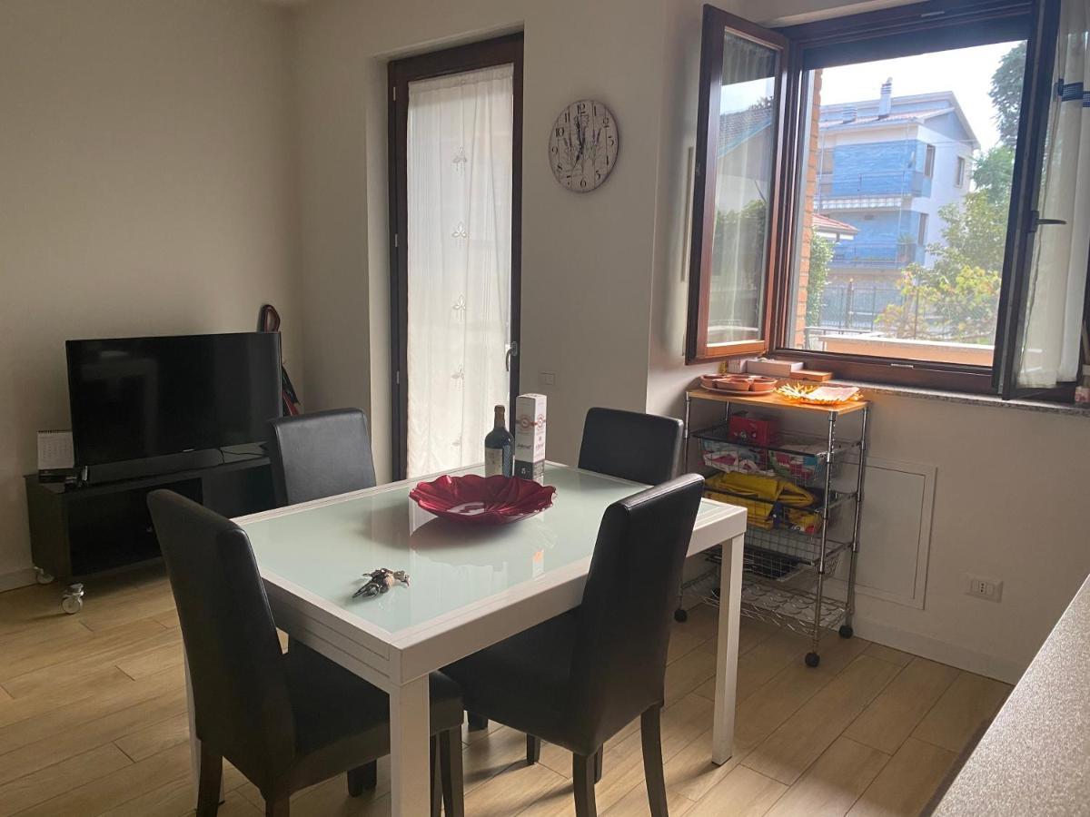 Appartamento Casa Bormio Saronno Esterno foto